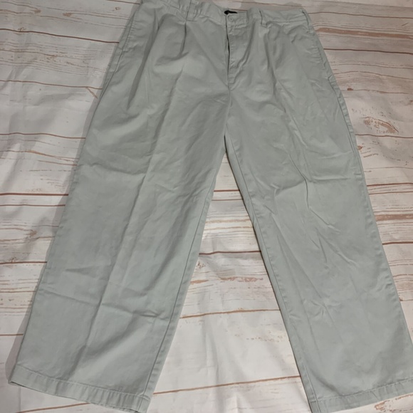 G.H. Bass Co. Cotton Slacks Light Khaki Pants - Picture 2 of 4